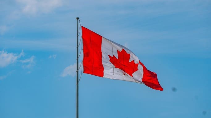 Canada Visa Ultimate Guide: Requirements, Fees & Application Steps